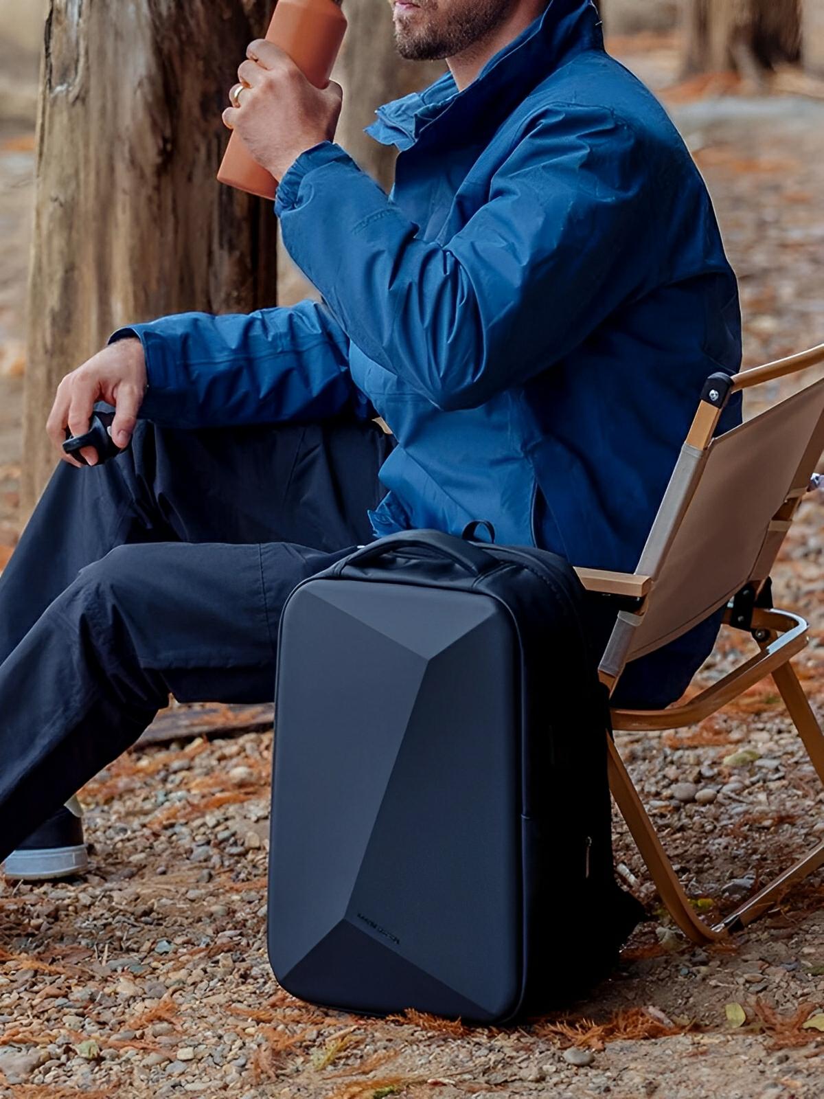 Sac à dos antivol, business et voyage, capacité extensible, avec port USB et compartiment ordinateur 15,6", résistant à l'eau, modèle Alior - Sac à dos - Noir