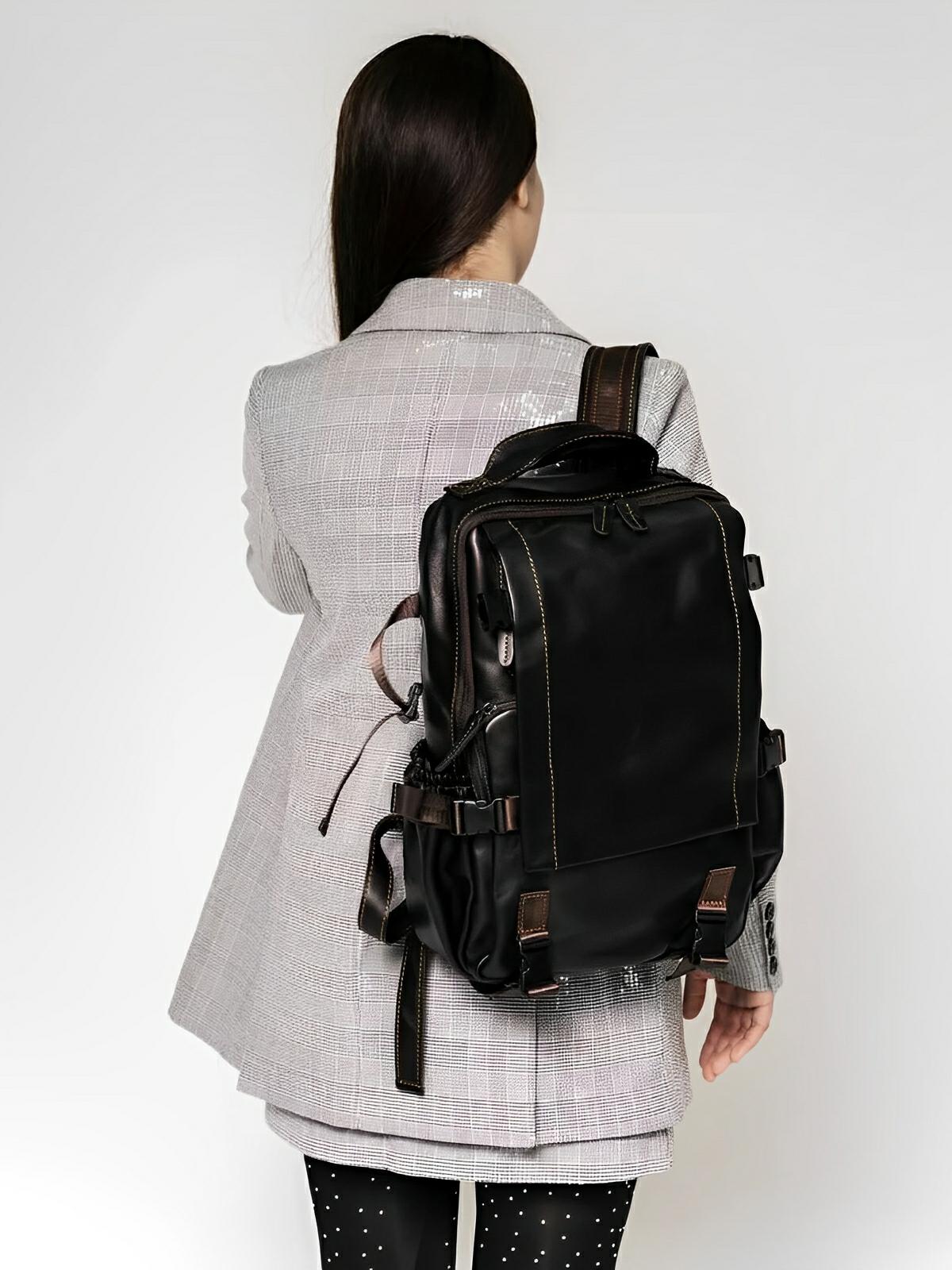 Sac à dos bicolore en cuir, pour l'Homme casual, modèle Noé - Sac à dos - Noir