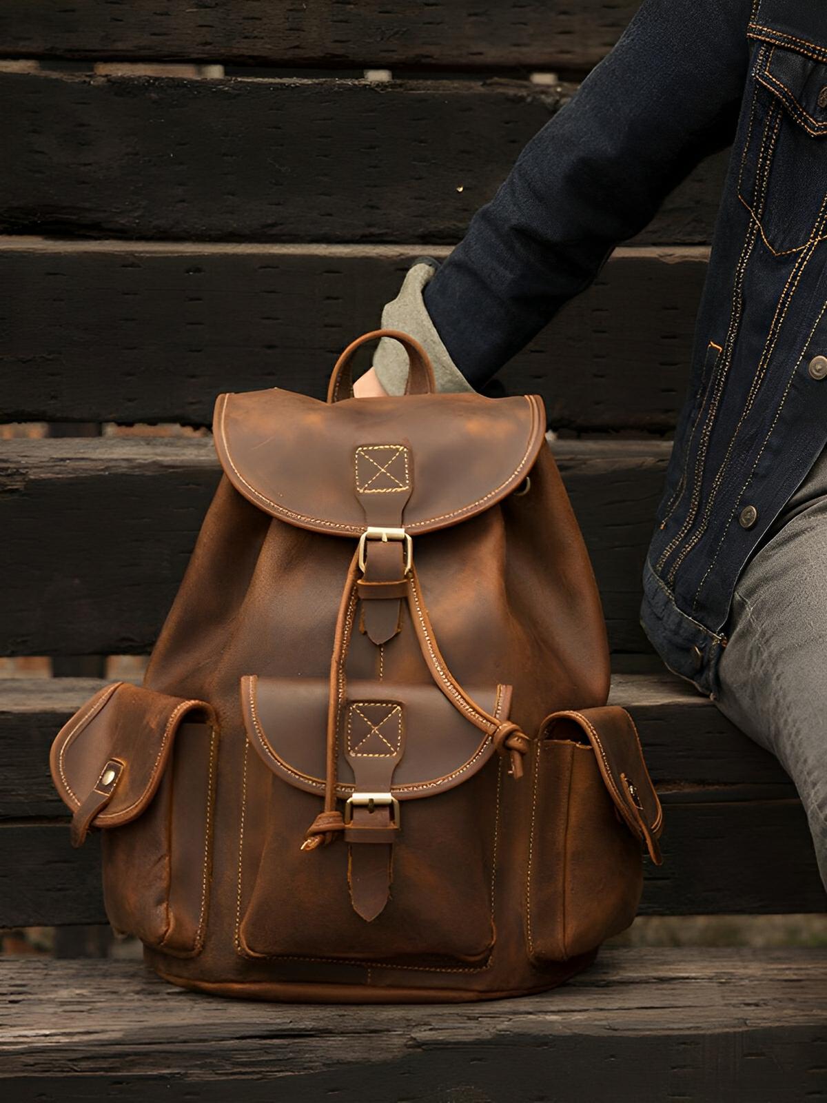 Sac à dos cuir, escapade citadine et usage quotidien, modèle Isambert - Sac à dos - Café