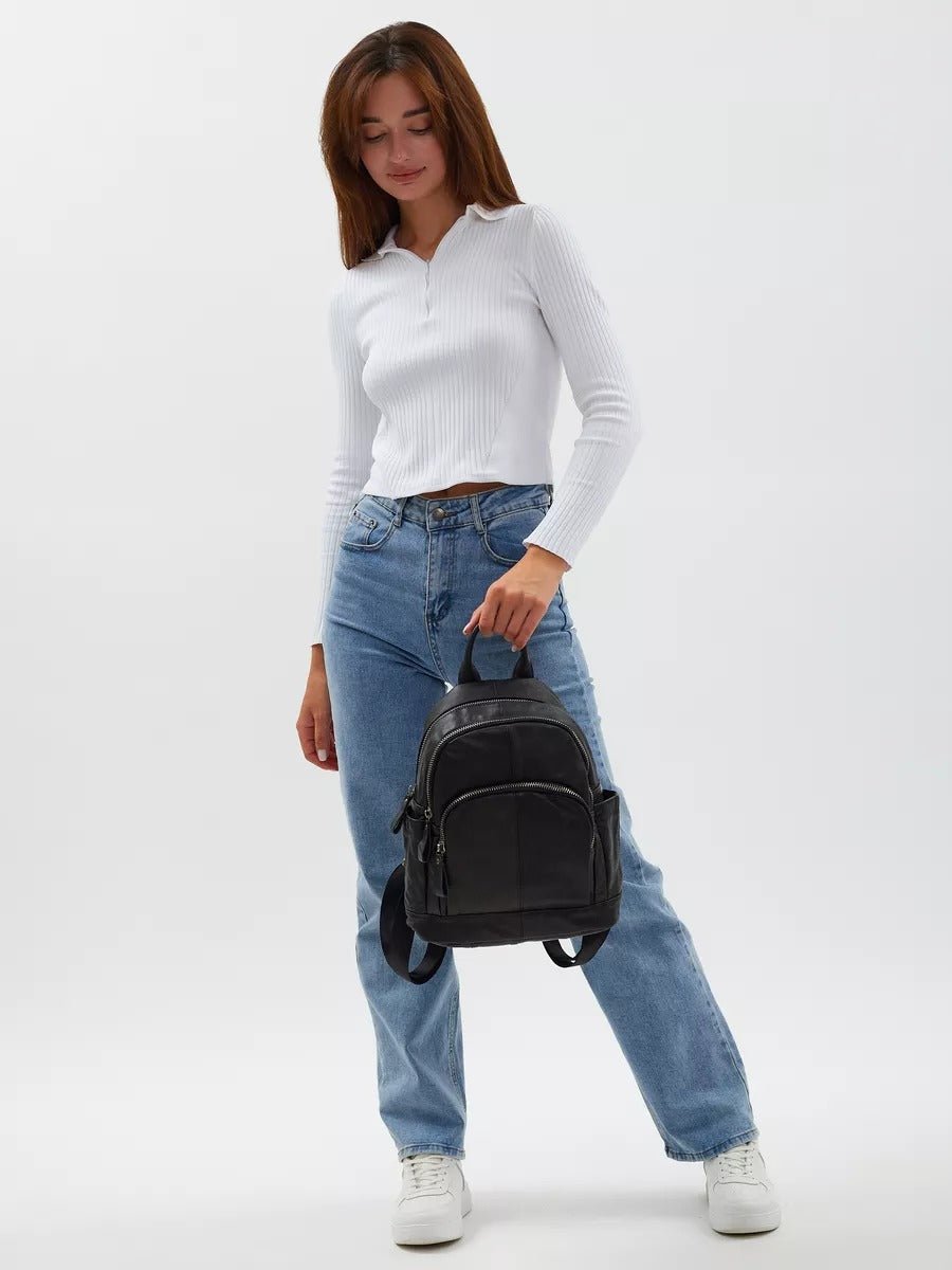 Sac à dos cuir noir femme, format compact, poches zippées, lanières réglables, design urbain, modèle Mana - Sac à dos - Noir