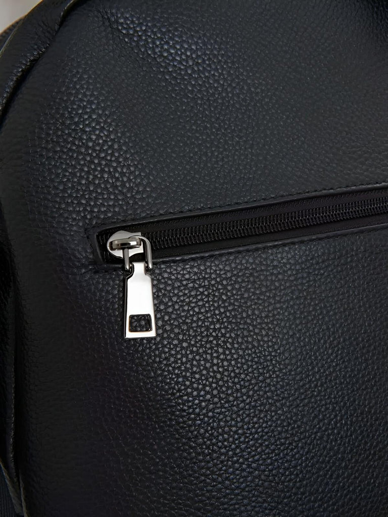 Sac à dos en cuir noir, moderne, pratique, spacieux et durable, modèle Théorus - Sac à dos - Noir