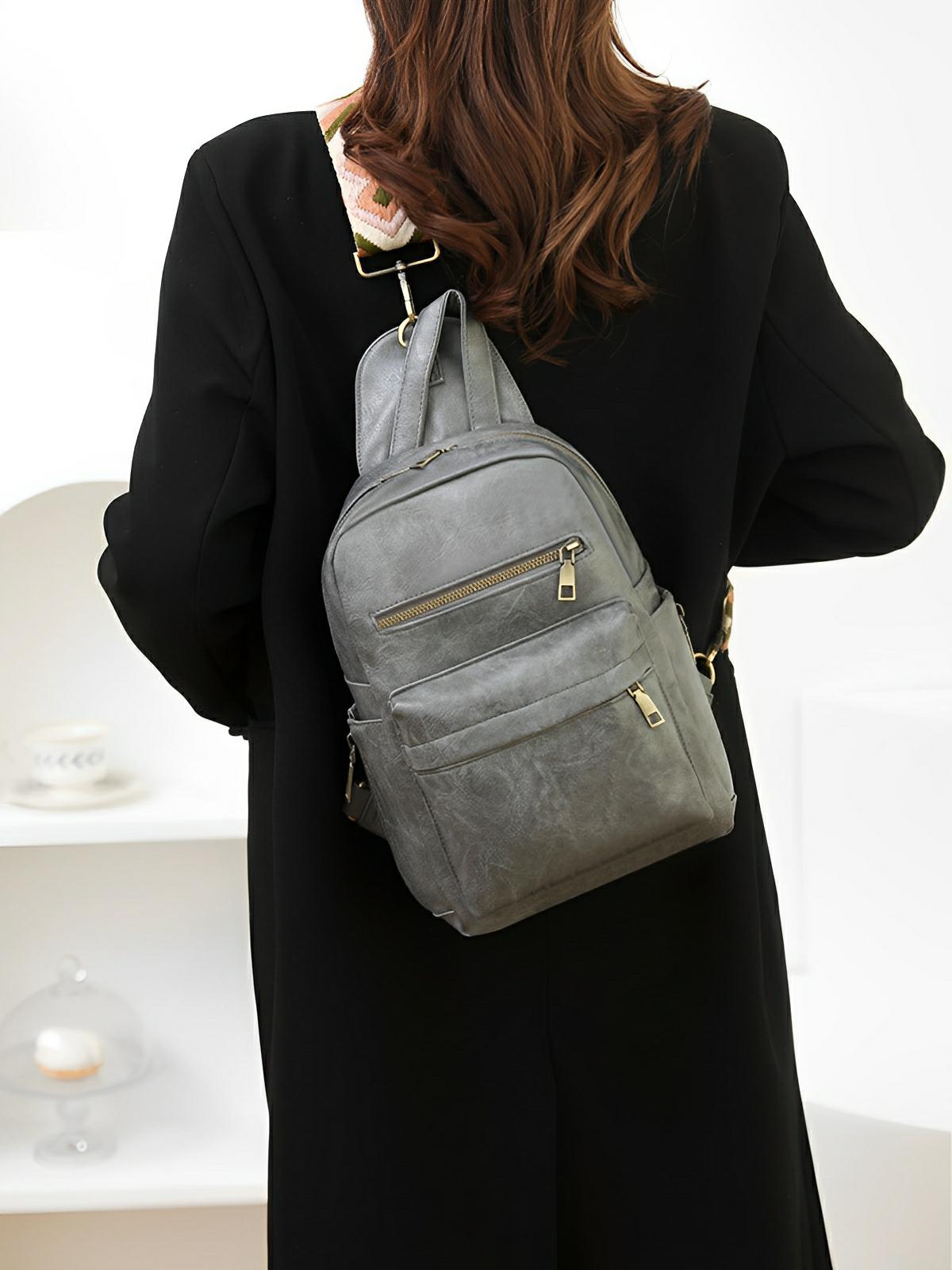 Sac à dos femme, sac bandoulière, design vintage, multi - poches, simili vegan effet, modèle Diana - Sac à dos - Gris