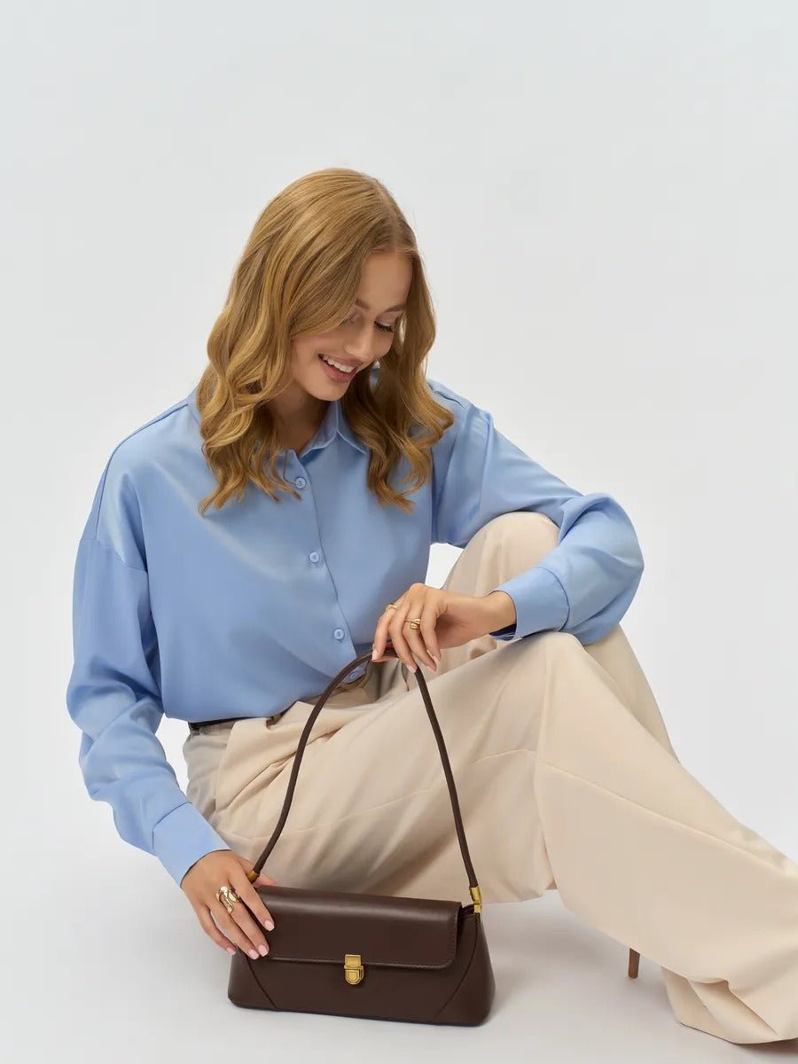 Sac à main baguette femme, sac bandoulière femme, sac épaule vintage, petit sac rigide, sac fermeture dorée, sac chic, modèle Ingrid - Sac à main - Café