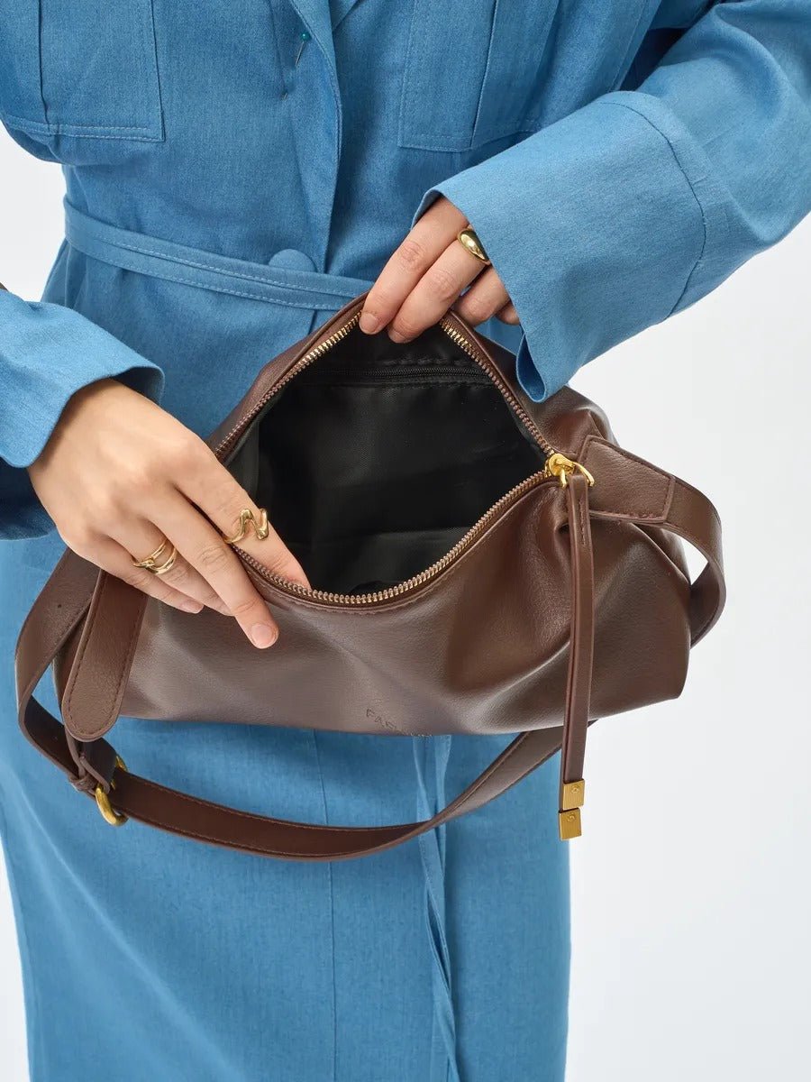 Sac à main baguette, simili vegan, hobo tendance, bandoulière réglable, pochette incluse, y2k, modèle Déborah - Sac à main - Marron