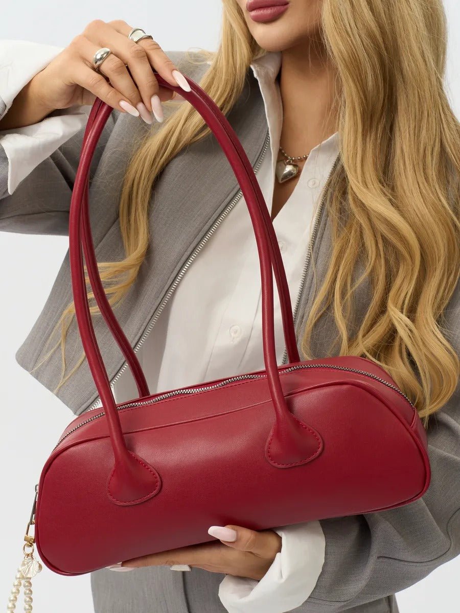 Sac à main bandoulière baguette femme, petit format, forme allongée, poignée longue, format chic moderne, modèle Noyale - Sac à main - Rouge