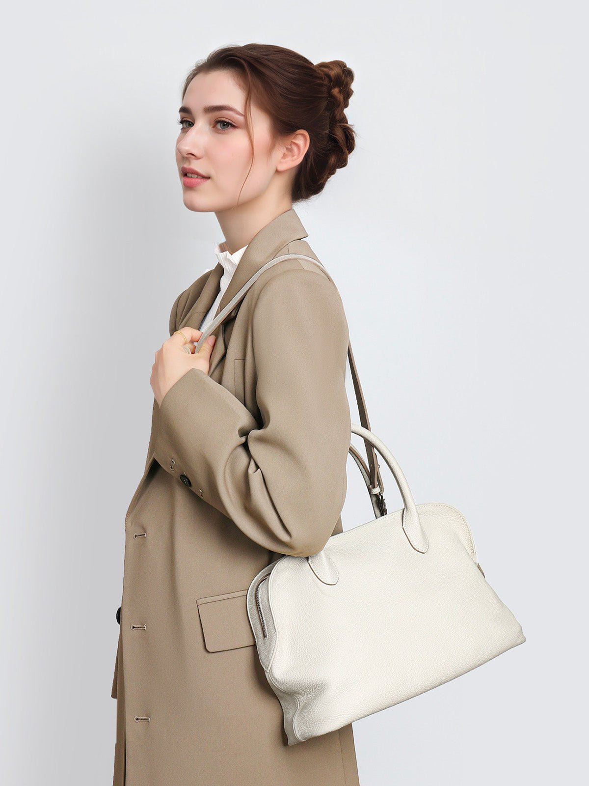 Sac à main en cuir ivoire, porté main et épaule, grande capacité, souple, zip sécurisé, modèle Andreane - Sac à main - Blanc
