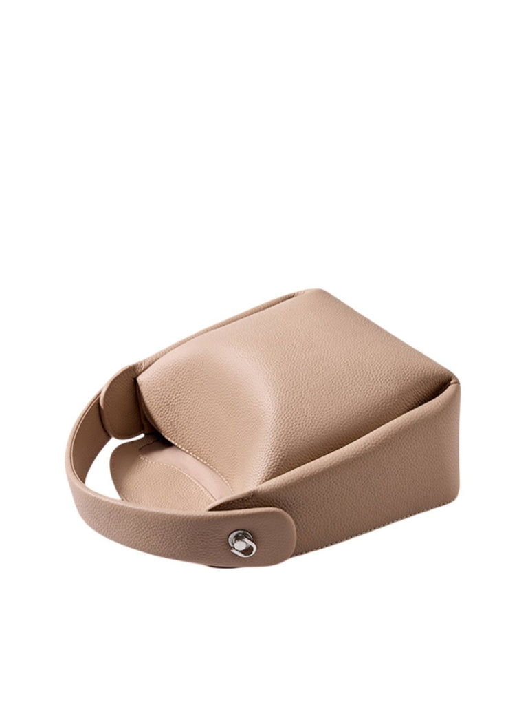 Sac à main en cuir souple femme, sac bandoulière cuir grainé, sac à main moyen format, look moderne et original, modèle Kéfrine - Sac à main - Beige