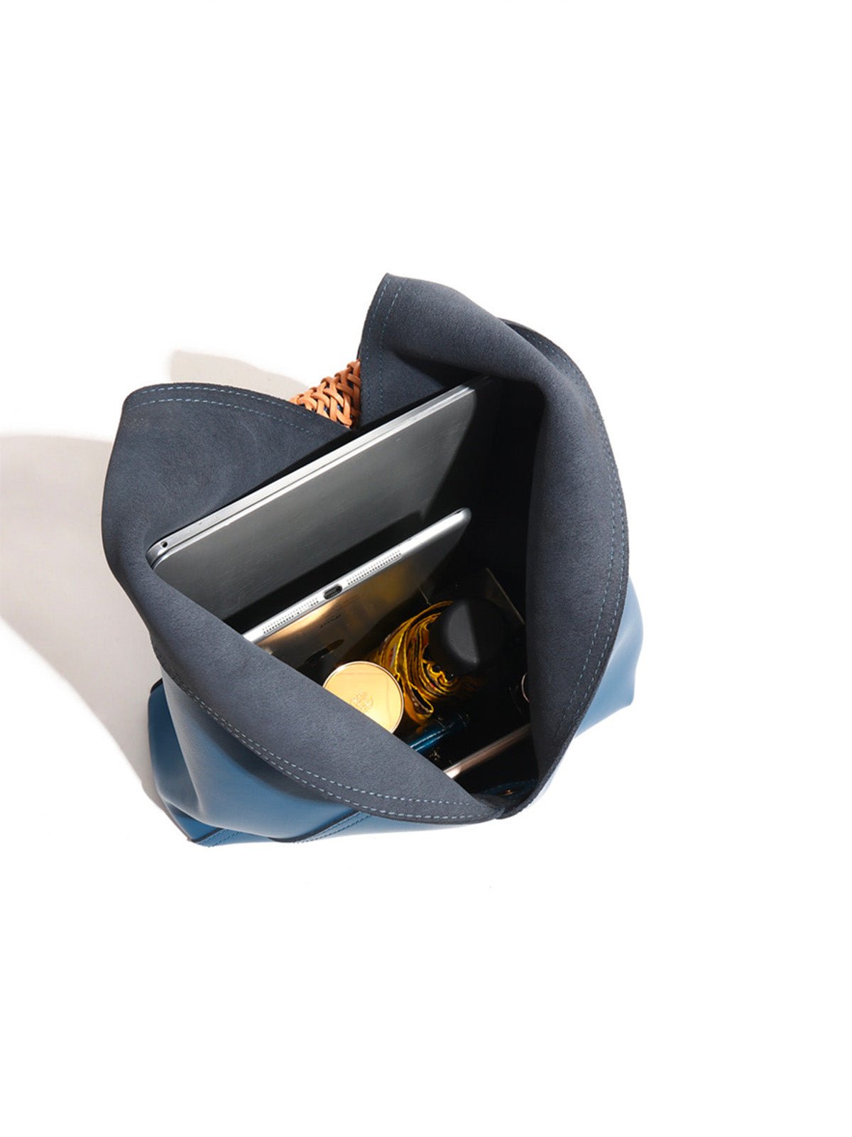 Sac à main femme cuir souple, grand sac seau, hobo porté épaule, sac tressé tendance, sac cabas grande capacité, sac moderne y2k, modèle Tisao - Sac à main - Bleu