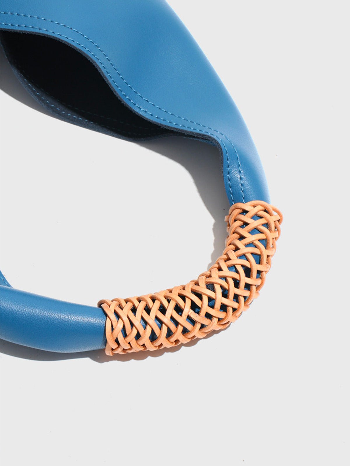 Sac à main femme cuir souple, grand sac seau, hobo porté épaule, sac tressé tendance, sac cabas grande capacité, sac moderne y2k, modèle Tisao - Sac à main - Bleu