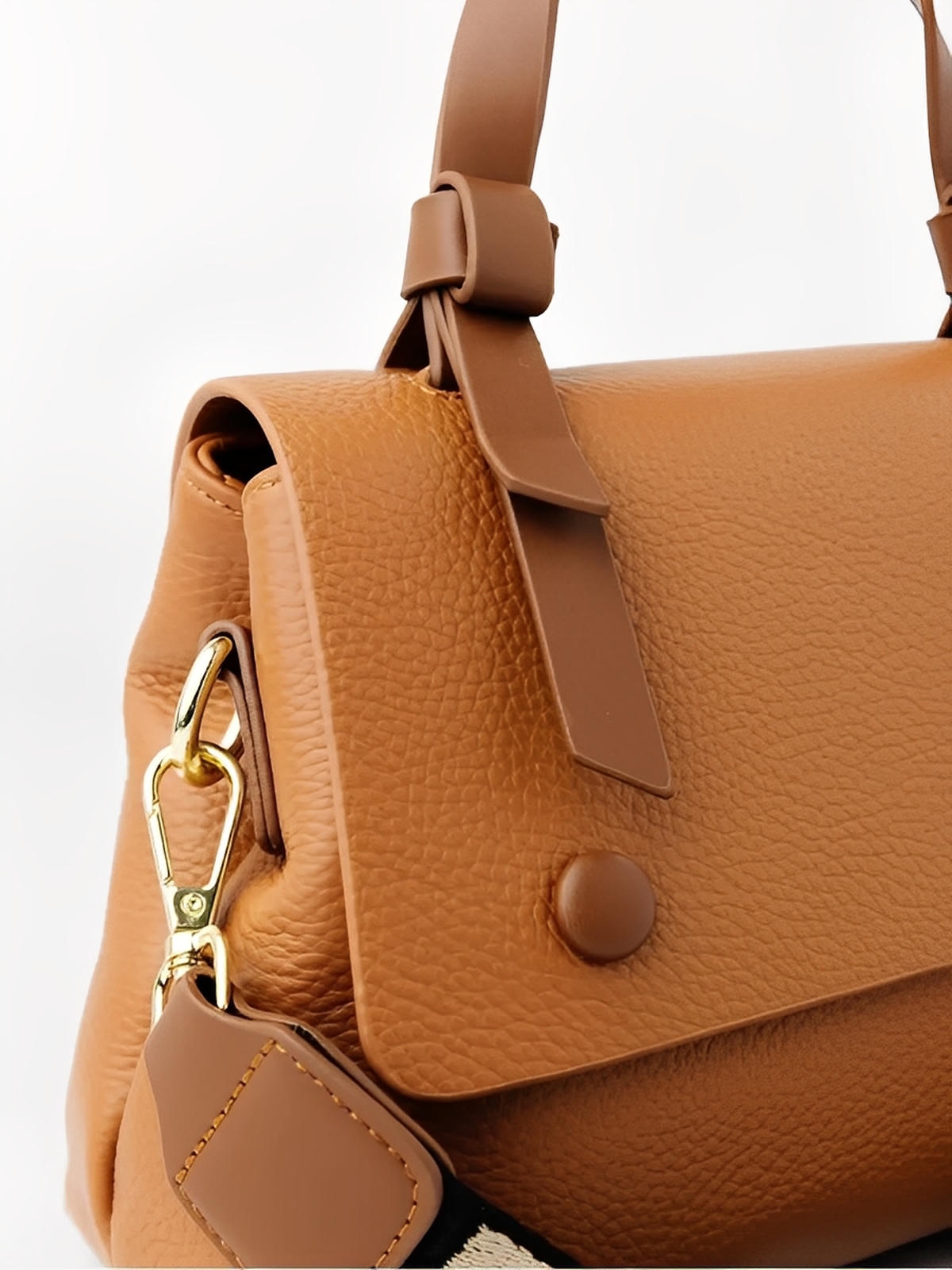 Sac à main femme en cuir, sac bandoulière tendance, petit sac porté main, chic et moderne, modèle Parvati - Sac à main - Camel