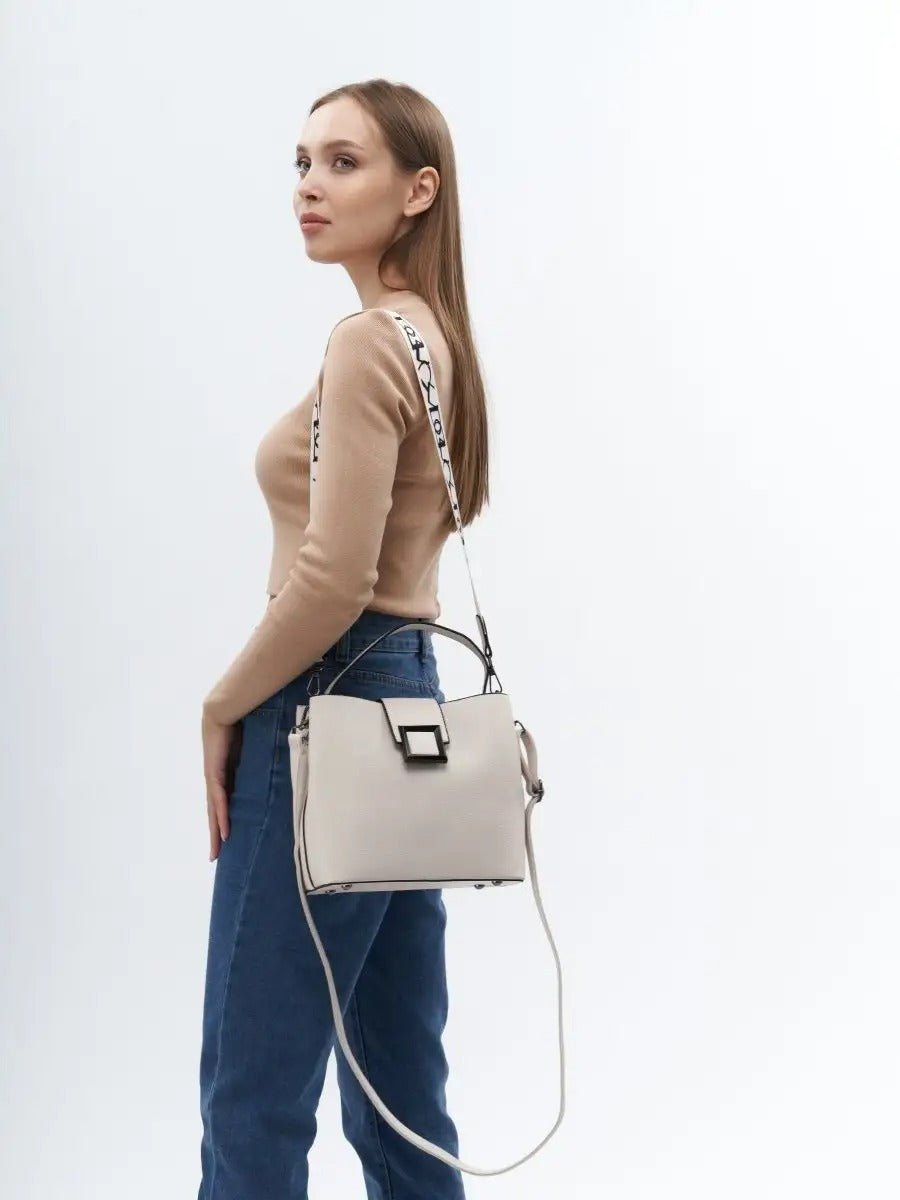 Sac à main femme, sac bandoulière, sac cabas moyen, simili vegan, anse large amovible, sac école, modèle Praxede - Sac à main - Blanc