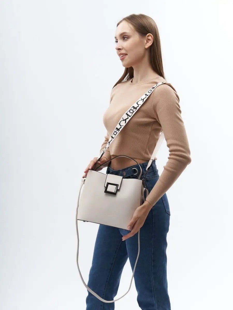 Sac à main femme, sac bandoulière, sac cabas moyen, simili vegan, anse large amovible, sac école, modèle Praxede - Sac à main - Blanc