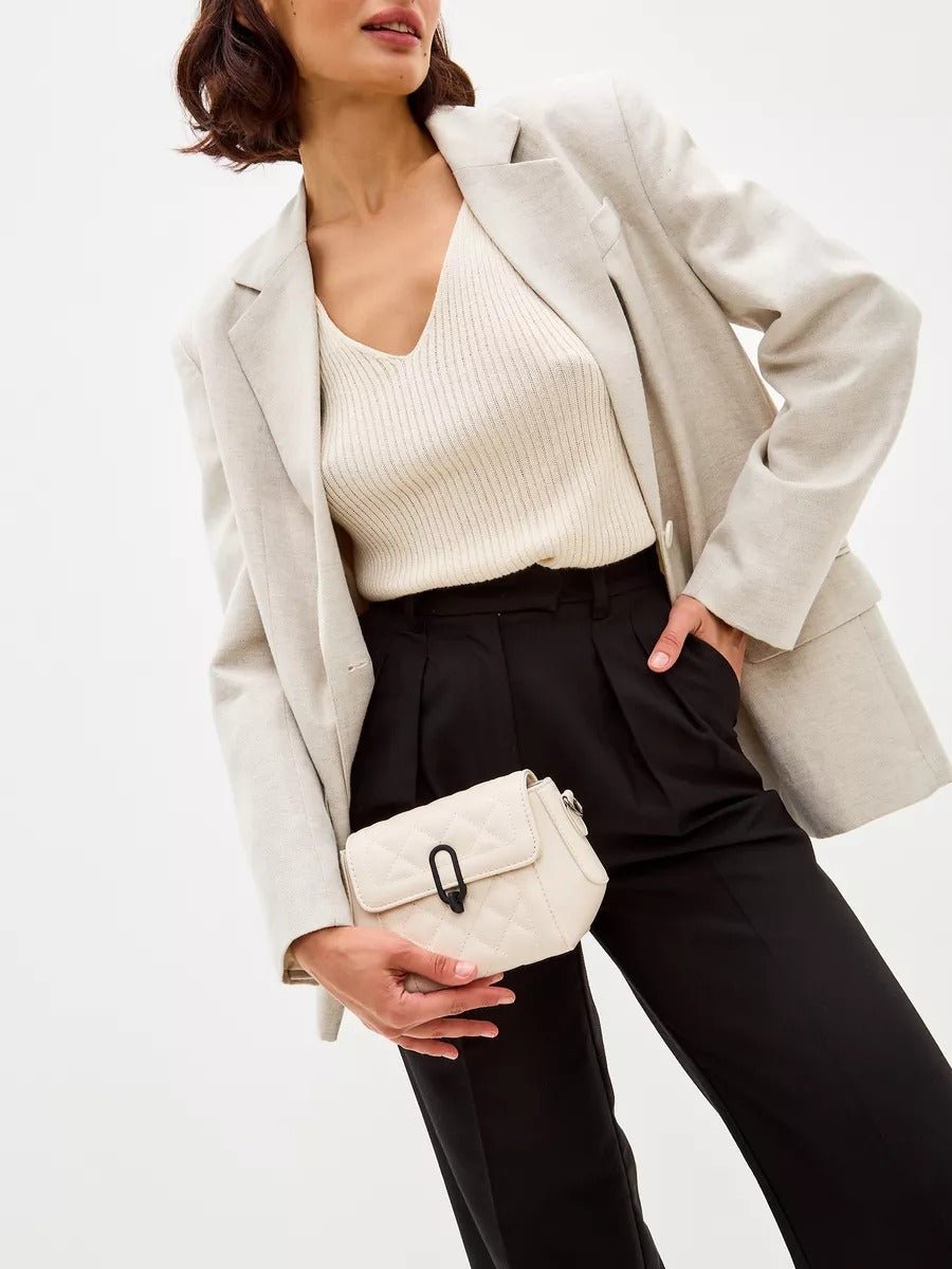 Sac à main matelassé femme, chaîne métal, porté épaule, simili vegan, style tendance, fermeture sécurisée, modèle Lucresse - Sac à main - Blanc