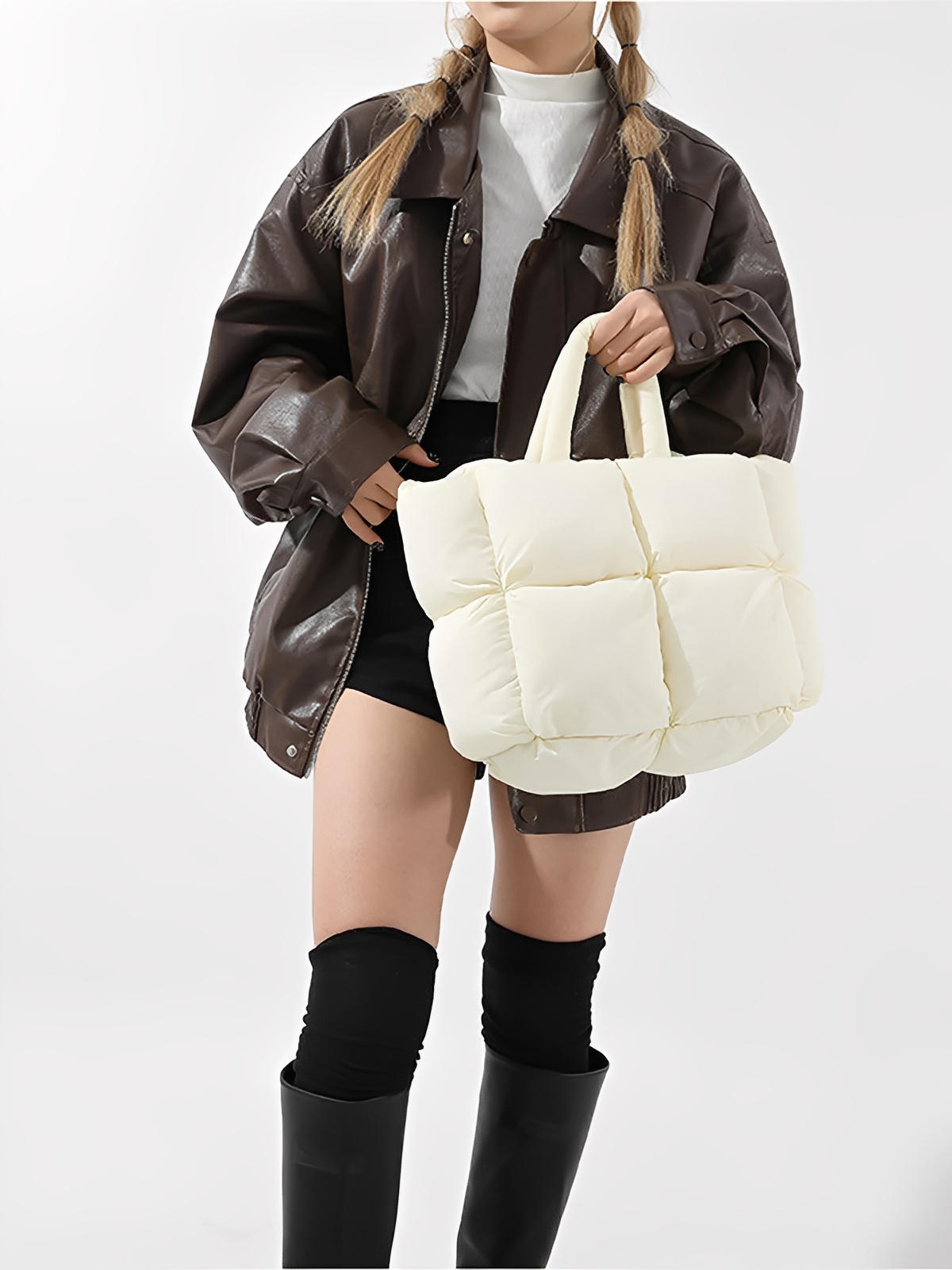 Sac à main matelassé oversize, sac cabas doudoune, fourré léger, sac épaule mode, sac shopping rembourré, modèle Solann - Sac à main - Blanc