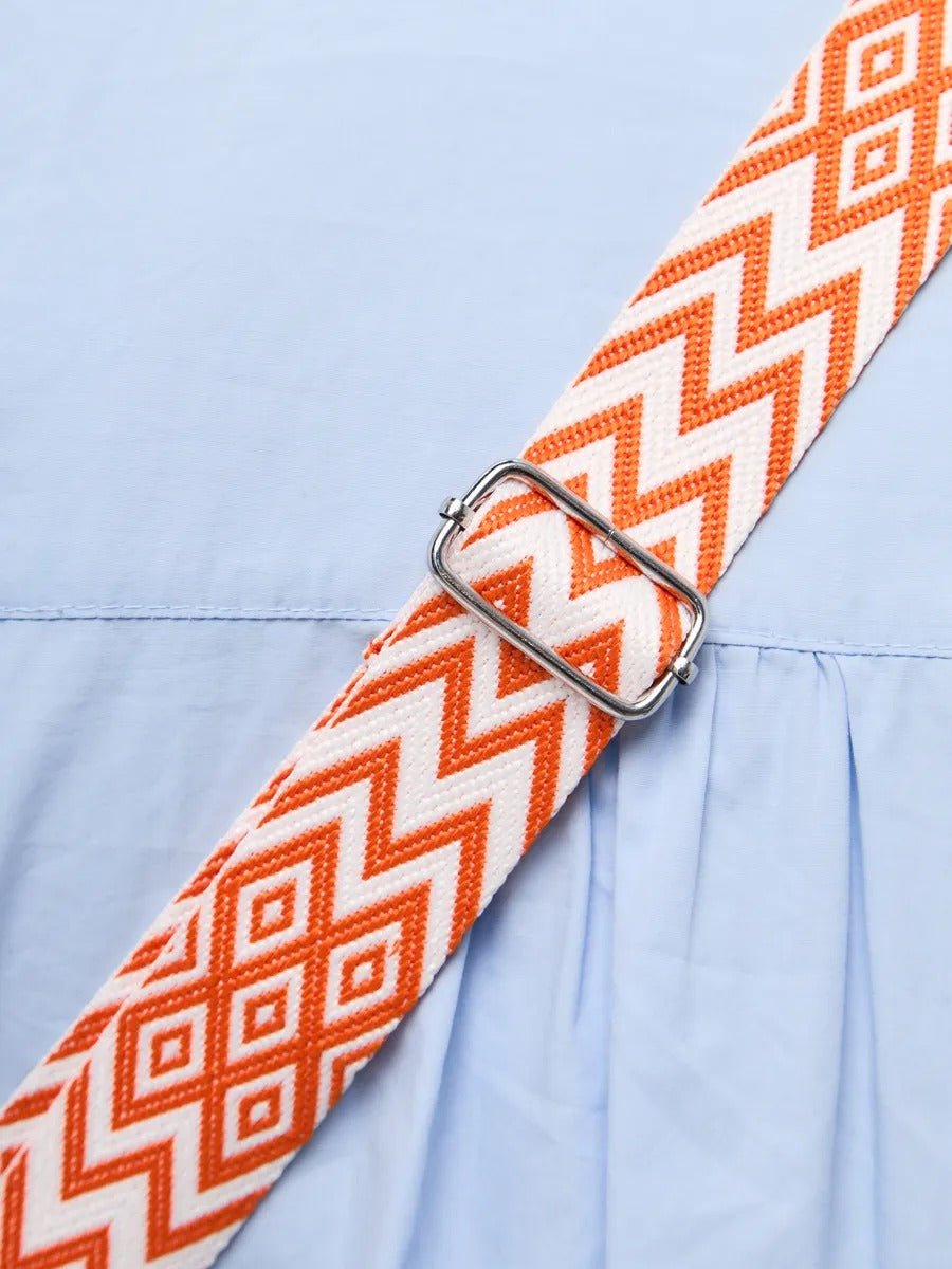 Sac banane femme simili vegan grainé, bandoulière réglable, chaîne métal, pochette zippée, sac porté épaule, modèle Hawise - Sacoche - Orange