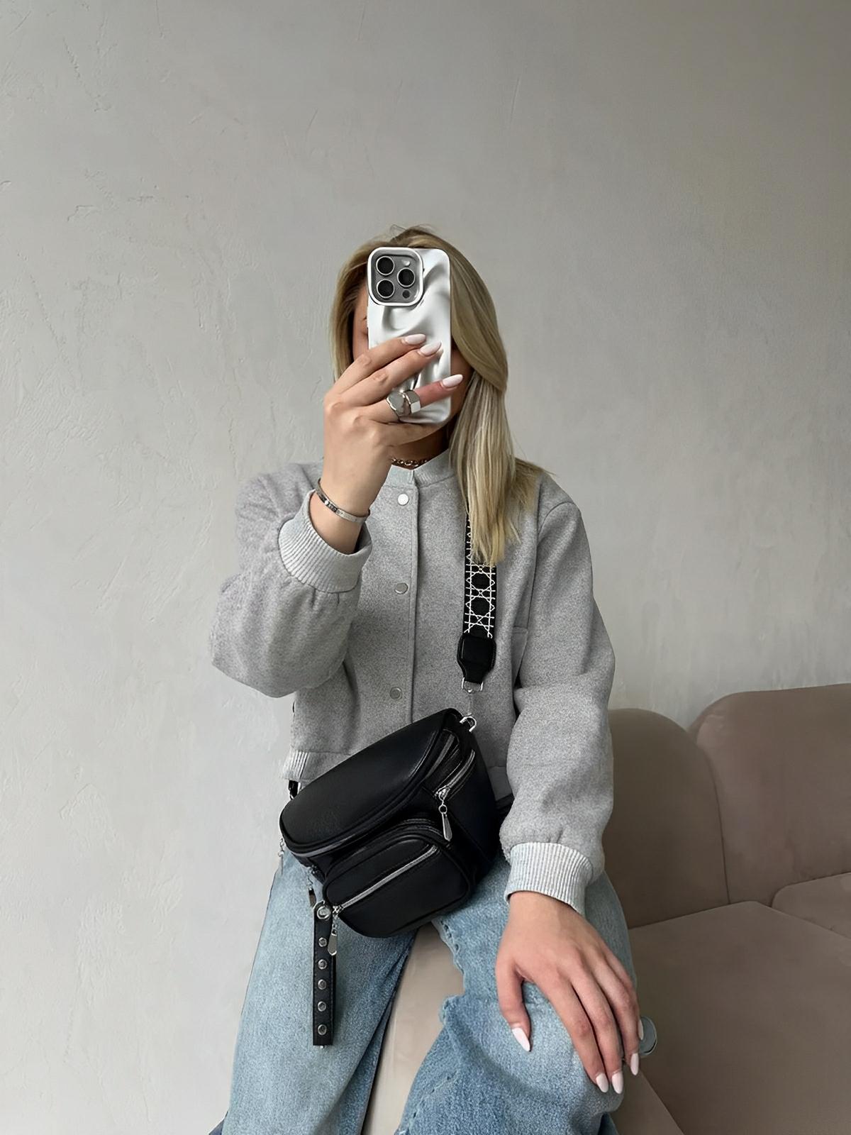 Sac bandoulière femme, design minimaliste, en simili vegan, 3 compartiments, déperlant, porté épaule et travers, modèle Jenna - Sac Bandoulière - Noir