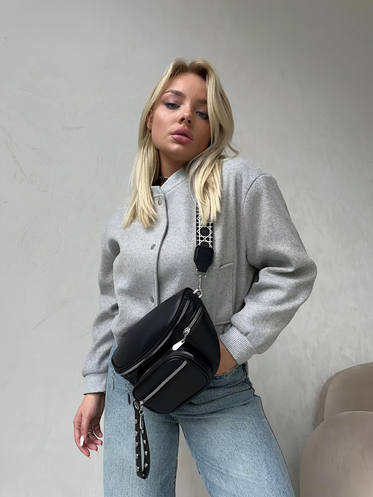 Sac bandoulière femme, design minimaliste, en simili vegan, 3 compartiments, déperlant, porté épaule et travers, modèle Jenna - Sac Bandoulière - Noir