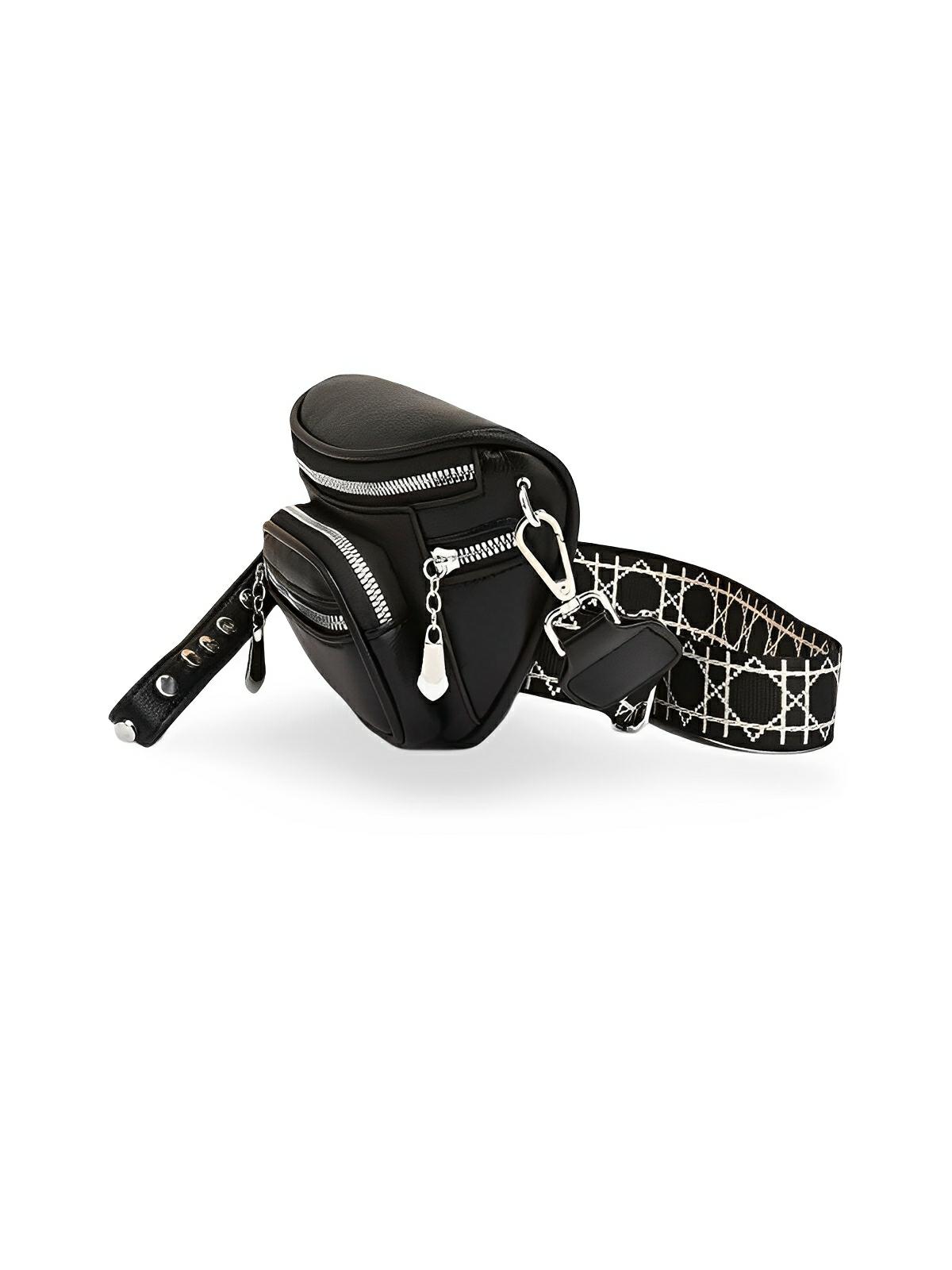 Sac bandoulière femme, design minimaliste, en simili vegan, 3 compartiments, déperlant, porté épaule et travers, modèle Jenna - Sac Bandoulière - Noir