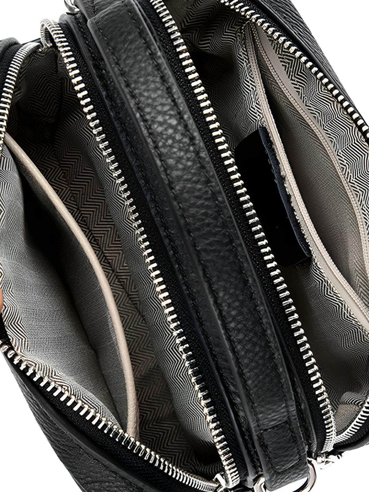 Sac bandoulière femme, en simili vegan véritable, format compact, design structuré, modèle Claudia - Sac Bandoulière - Noir