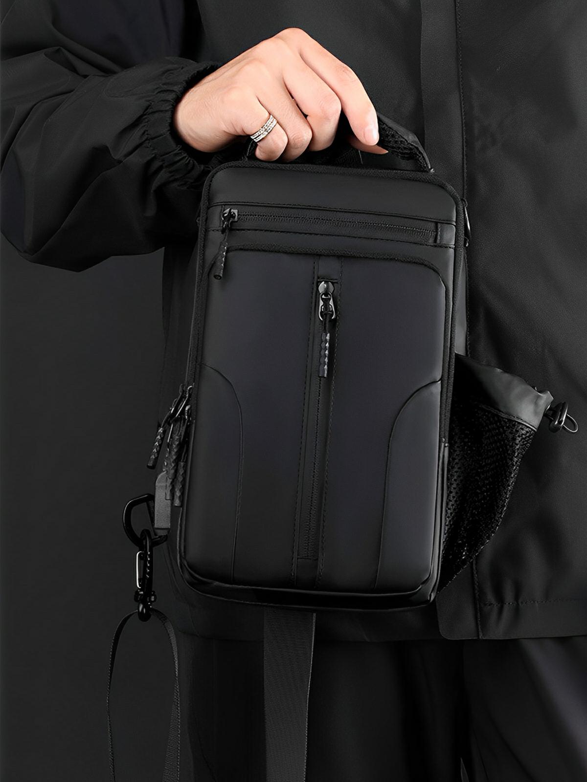 Sacoche bandoulière homme, compact et fonctionnel, tissu déperlant, multiples rangements, idéal pour le quotidien, modèle Terry - Sacoche - Noir