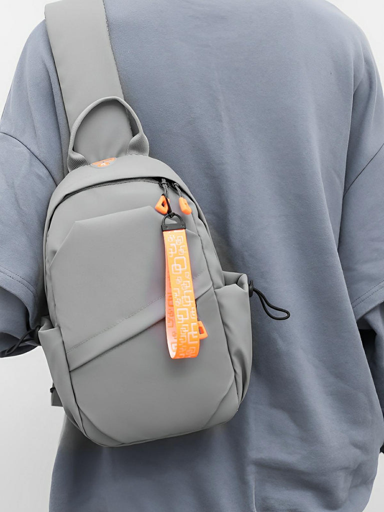 Sacoche bandoulière homme, compact et légère, tissu déperlant, multi - compartiments, port USB intégré, modèle Alvin - Sacoche - Gris