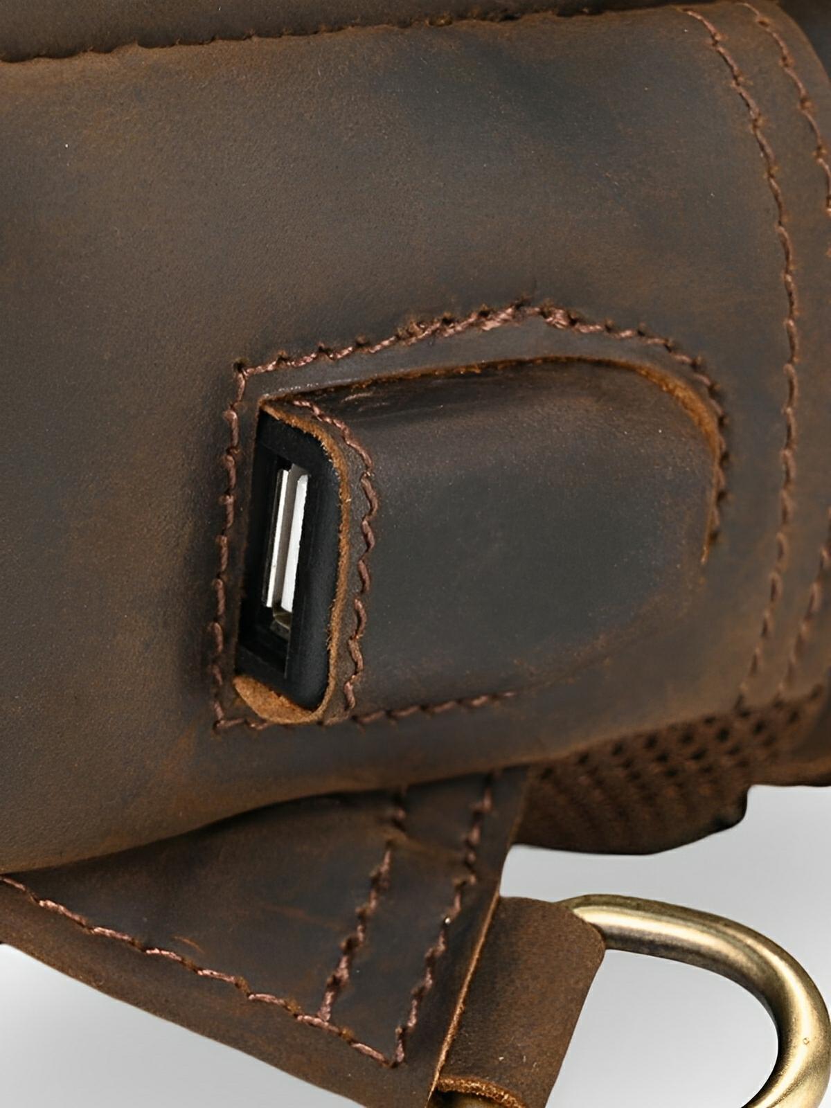 Sacoche d'épaule en cuir, pour l'homme contemporain, USB intégré, modèle Béranger - Sacoche - Café