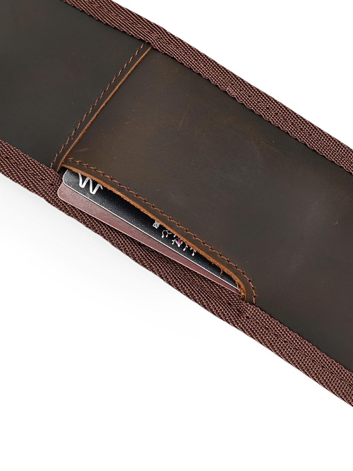 Sacoche d'épaule en cuir, pour l'homme contemporain, USB intégré, modèle Béranger - Sacoche - Café