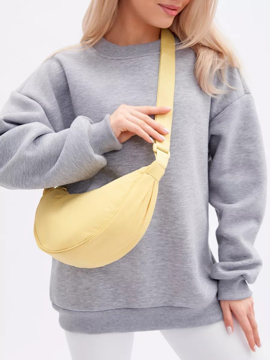 Sacoche nylon femme, sac demi - lune, sac bandoulière léger, sac de poitrine, sac streetwear y2k, modèle Josina - Sacoche - Jaune