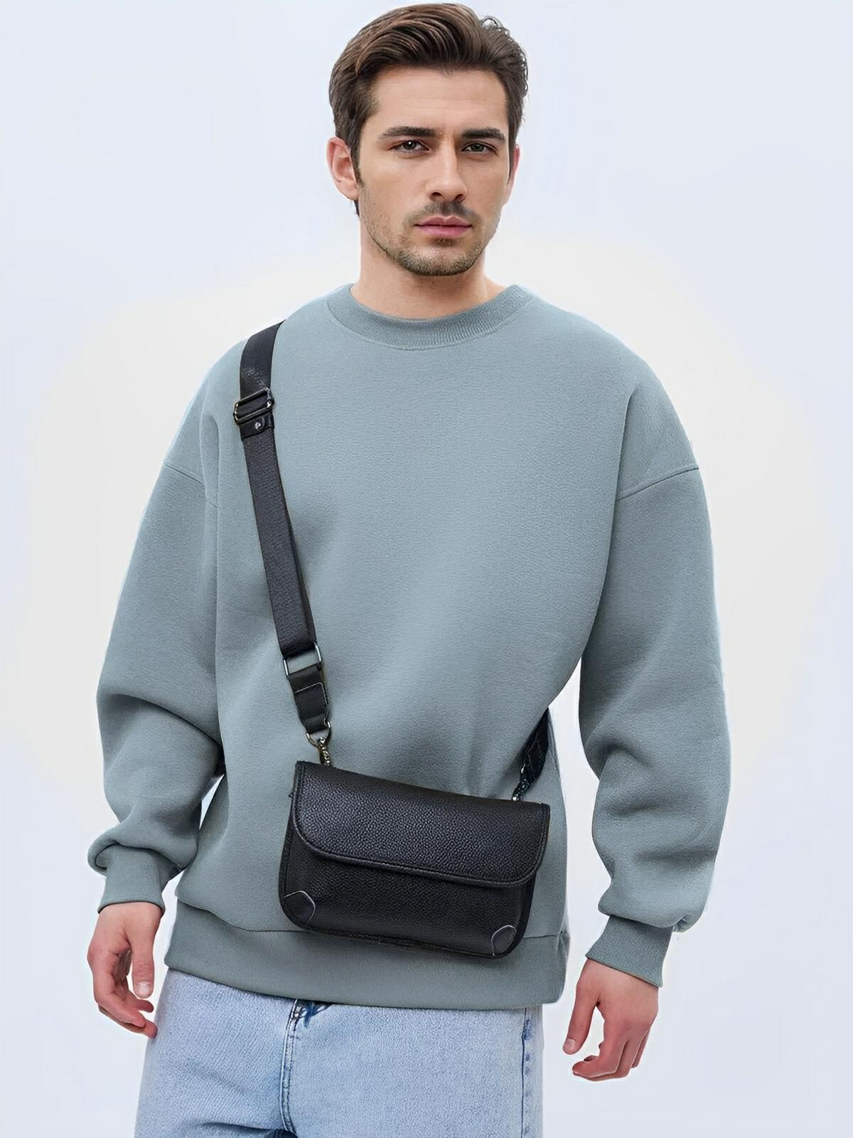 Sacoche pour homme en cuir, compact et fonctionnel, fermeture magnétique et zippée, modèle Josaphat - Sacoche - Noir
