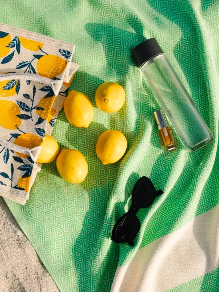 Serviette plage hammam coton, grande taille légère, séchage rapide, motif losange, franges tressées, modèle Ténor - Vert