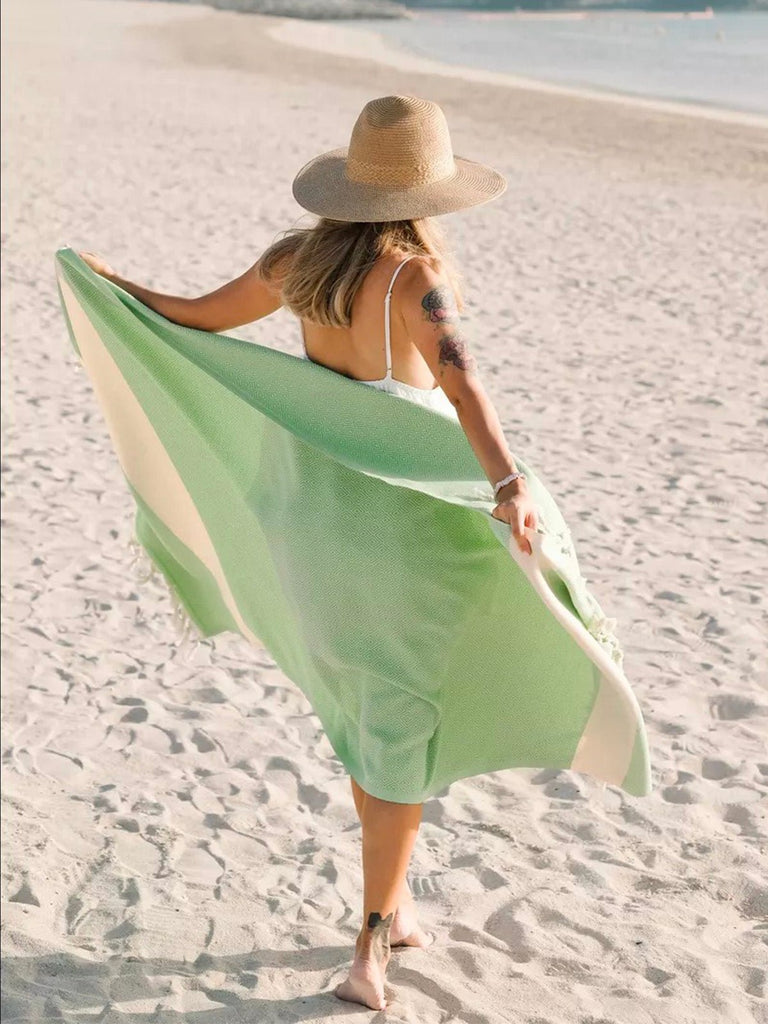 Serviette plage hammam coton, grande taille légère, séchage rapide, motif losange, franges tressées, modèle Ténor - Vert