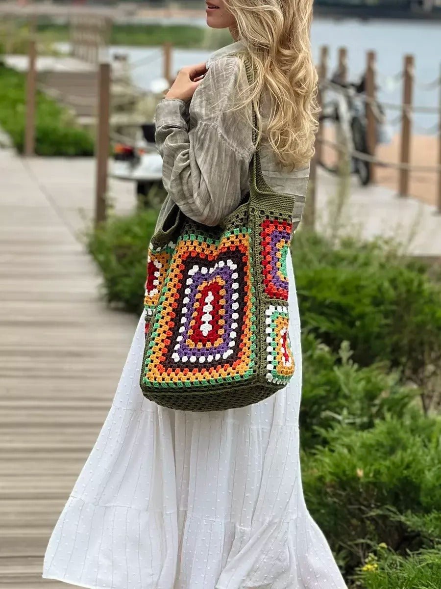 Tote - bag sac crochet multicolore, cabas bohème, sac épaule souple, tote bag vintage, sac vert à anses longues, modèle Amanda - Sac à main - Multicolore