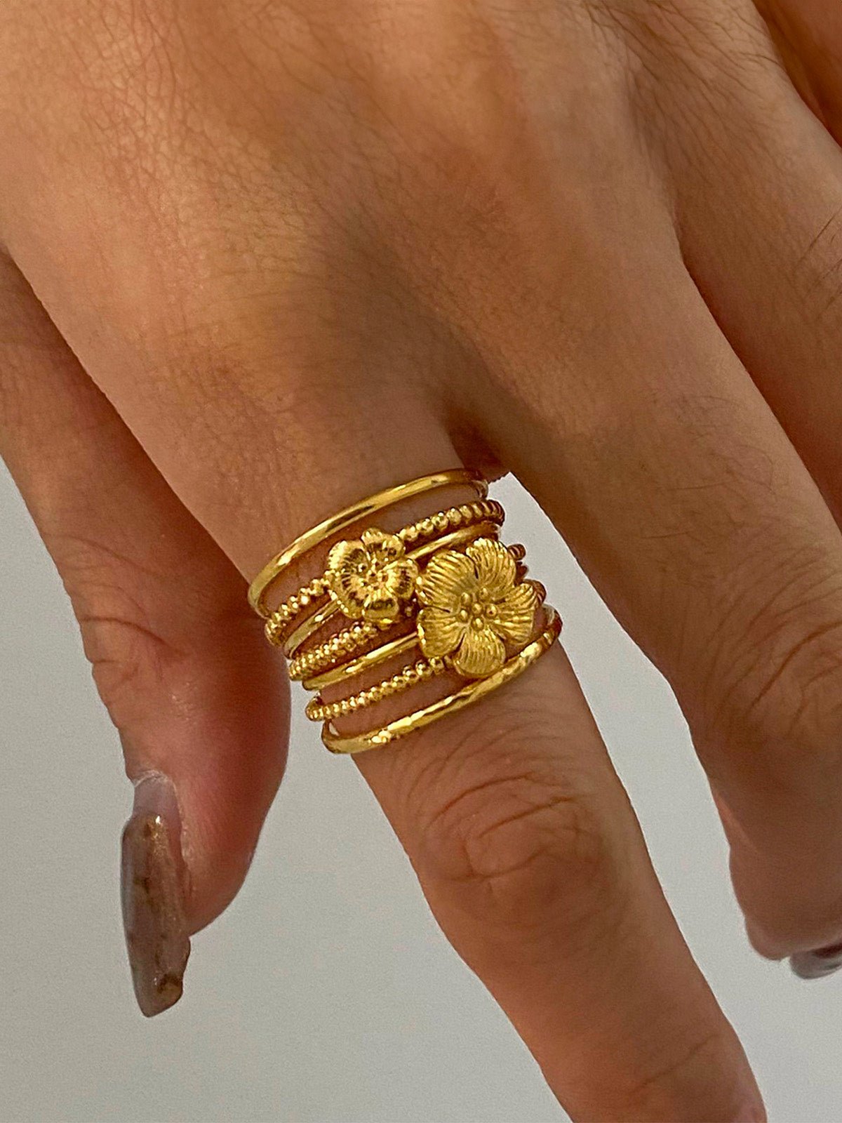 Trio de bagues fleur dorée, bague ouverte réglable, bague acier inoxydable, bague superposition, bijou doré femme, modèle Eva - Bague - Or