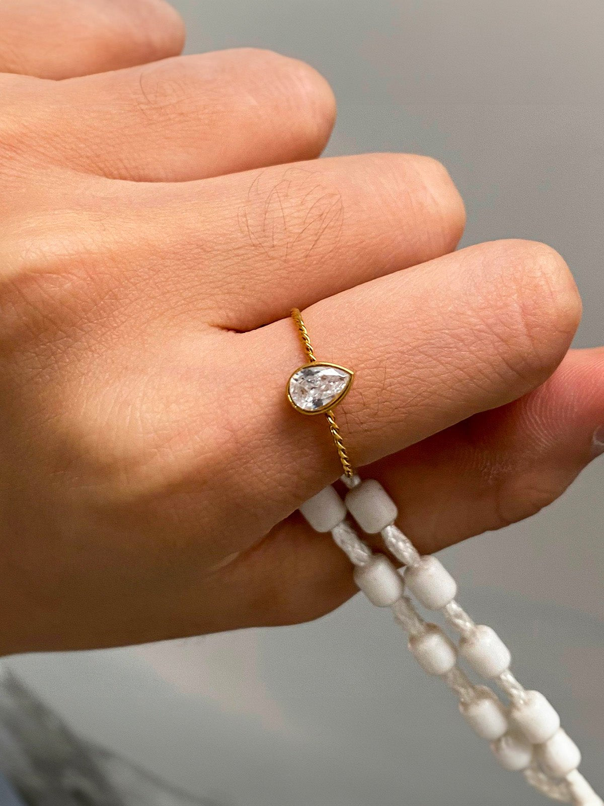 Trio de bagues soleil, bague goutte zircon, bague fine torsadée, bague sertie, dorée en acier inoxydable, modèle Alana - Bague - Or